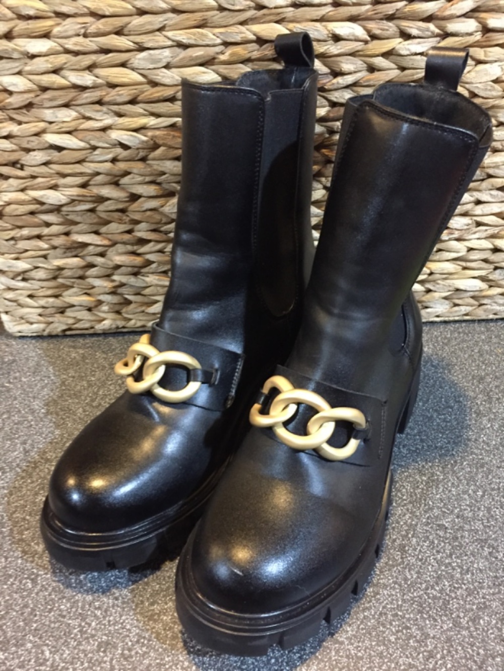Steve Madden Hooked Black Heeled Boots with Gold Chain Detail - Picture 6 of 13